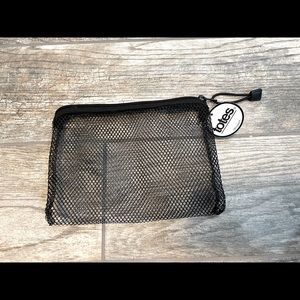 Totes net zipper closure makeup travel bag